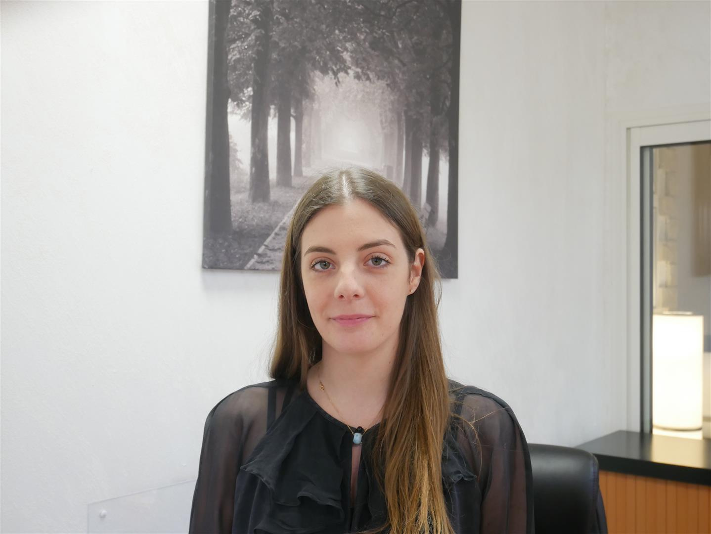 PELLERZI Chloë