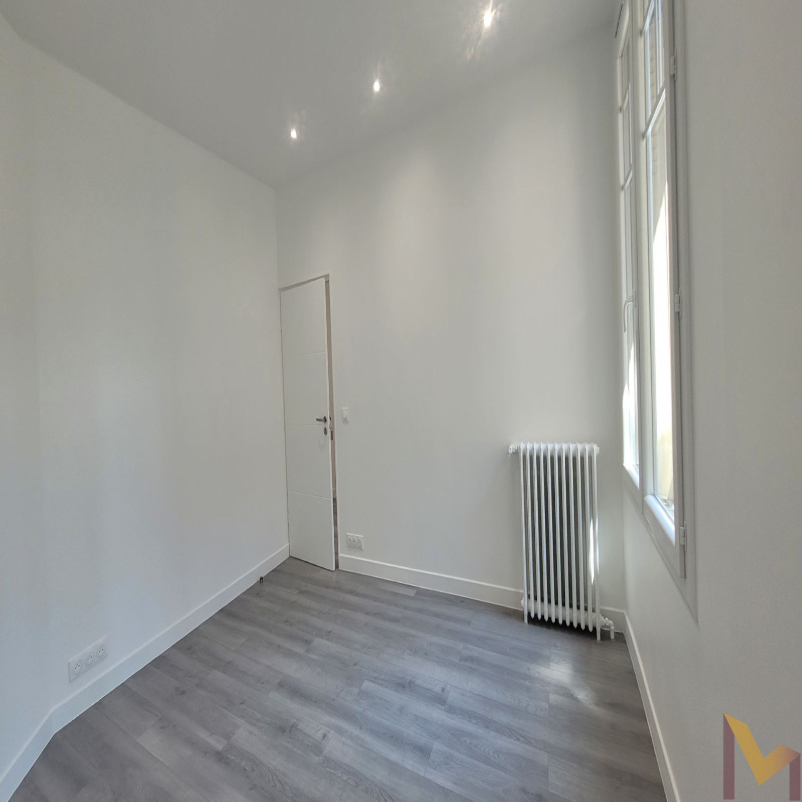 Image_4, Local professionnel, Neuilly-Plaisance, ref :665
